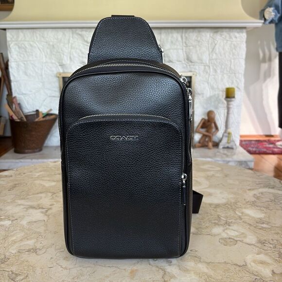 NWOT Coach Ethan Black Leather Pack - Picture 2 of 15